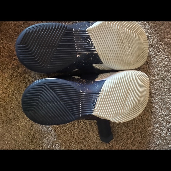 LeBron witness - Picture 2 of 4